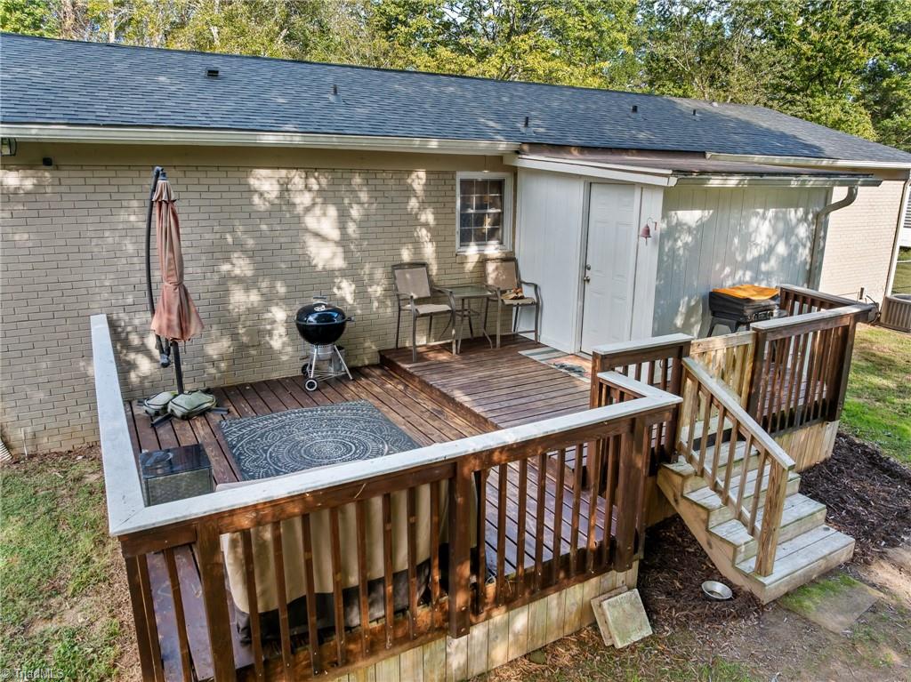 4941 Pine Hall Road Walkertown, NC 27051 - Photo 11 of 40 Gallery Image 11