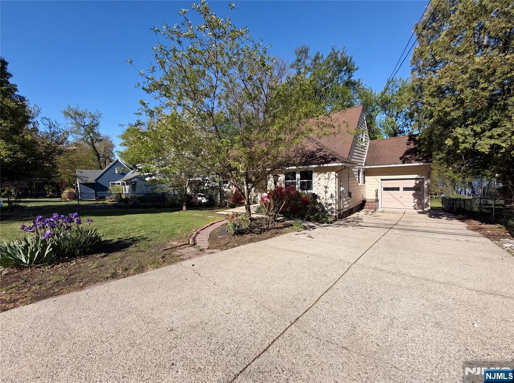 616 River Road Teaneck, NJ 07666 - Photo 34 of 40