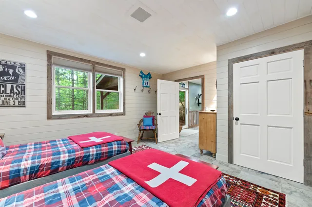 $10,000 | 37 Burnt Hill Road, Winhall, VT 05340