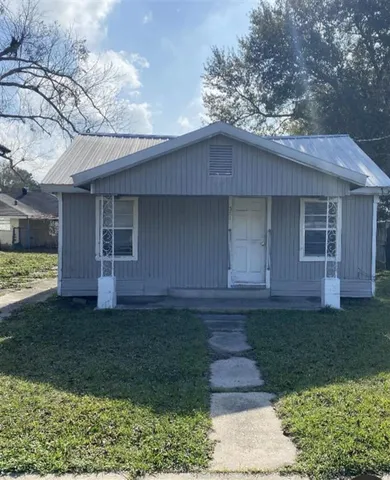 $54,900 | 511 East Lincoln Street, Sulphur, LA 70663