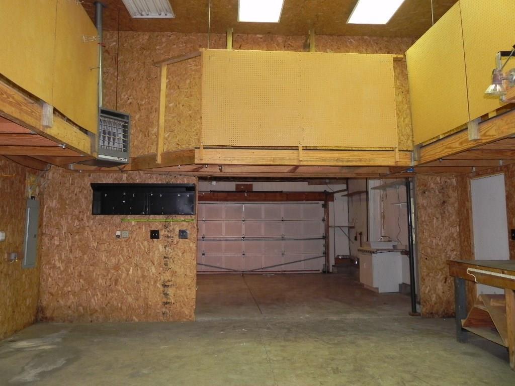 7459 Griffith Road Indianapolis, IN 46227 - Photo 22 of 23 Gallery Image 22