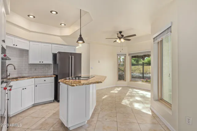 $3,015 | 9414 South 51st Street, Phoenix, AZ 85044