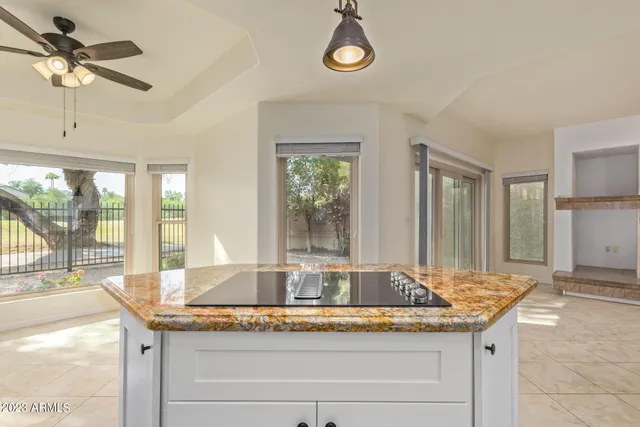 $3,015 | 9414 South 51st Street, Phoenix, AZ 85044