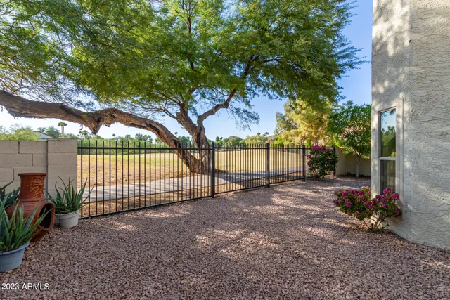 $3,015 | 9414 South 51st Street, Phoenix, AZ 85044