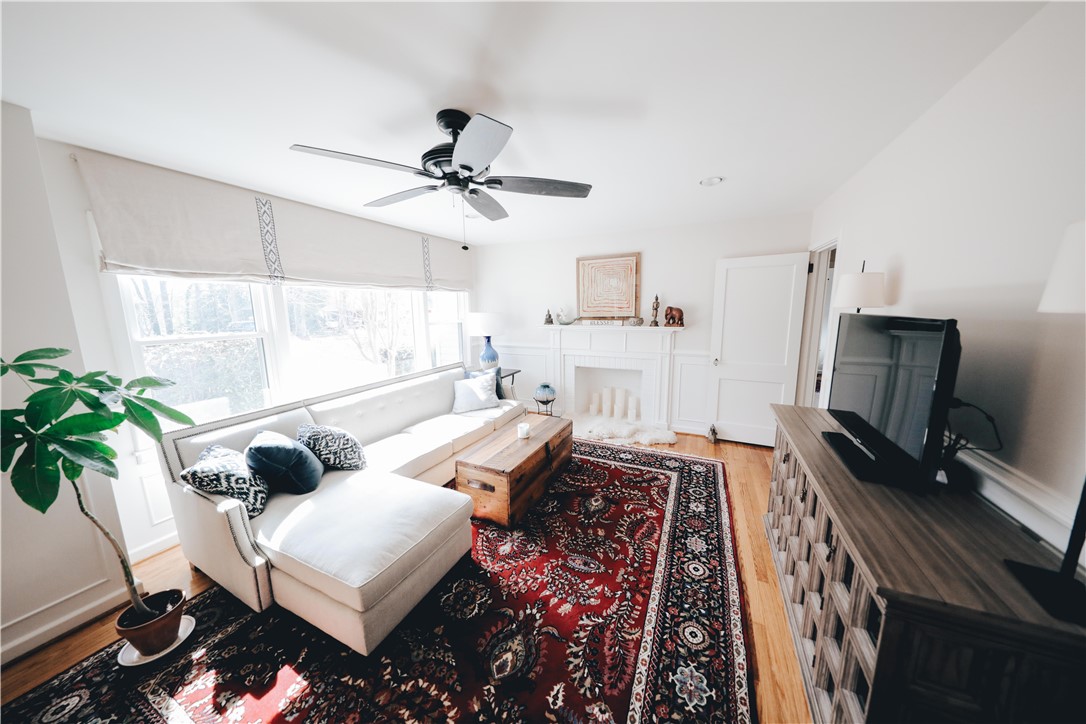 256 Riggs Drive Clemson, SC 29631 - Photo 2 of 31 Gallery Image 2
