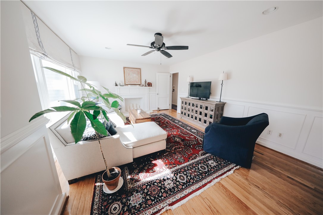 256 Riggs Drive Clemson, SC 29631 - Photo 3 of 31 Living Room filled with natural light and original