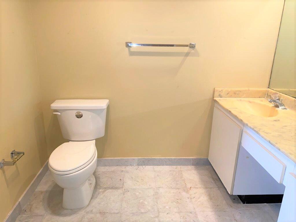 7748 La Mirada Drive Boca Raton, FL 33433 - Photo 6 of 13 Master Bath (2)