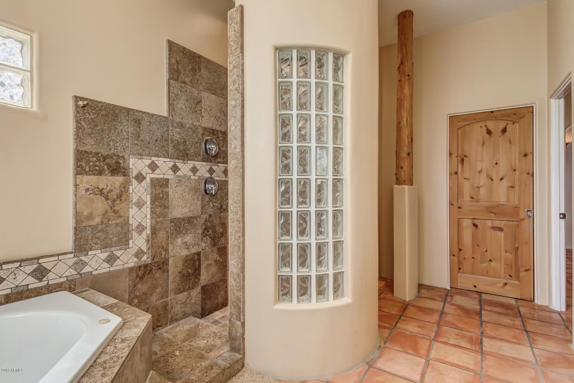 132 East Ridgecrest Road Phoenix, AZ 85086 - Photo 28 of 35 0054-Ridgecrest (29)