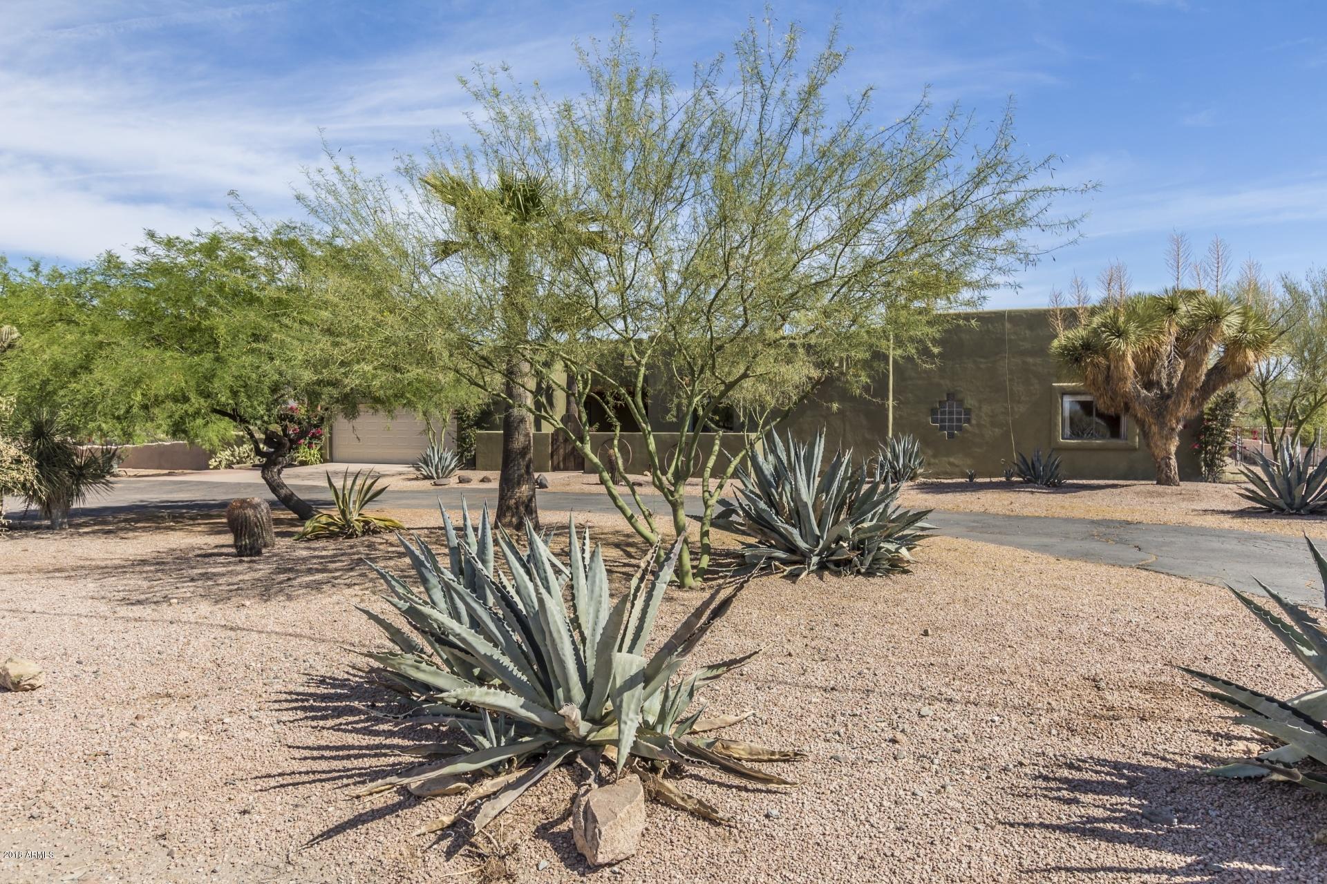 132 East Ridgecrest Road Phoenix, AZ 85086 - Photo 10 of 35 0026-Ridgecrest (2)
