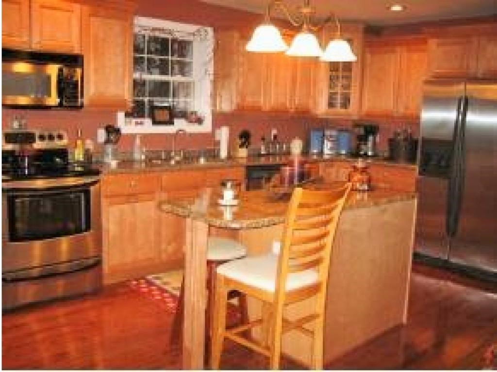 82 Hilbren Road Weare, NH 03281 - Photo 2 of 17