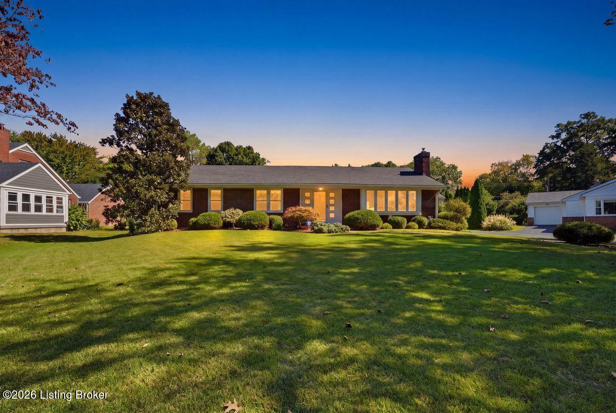 111 South Hampton Road Louisville, KY 40222 - Photo 3 of 56 photo_online_000 8