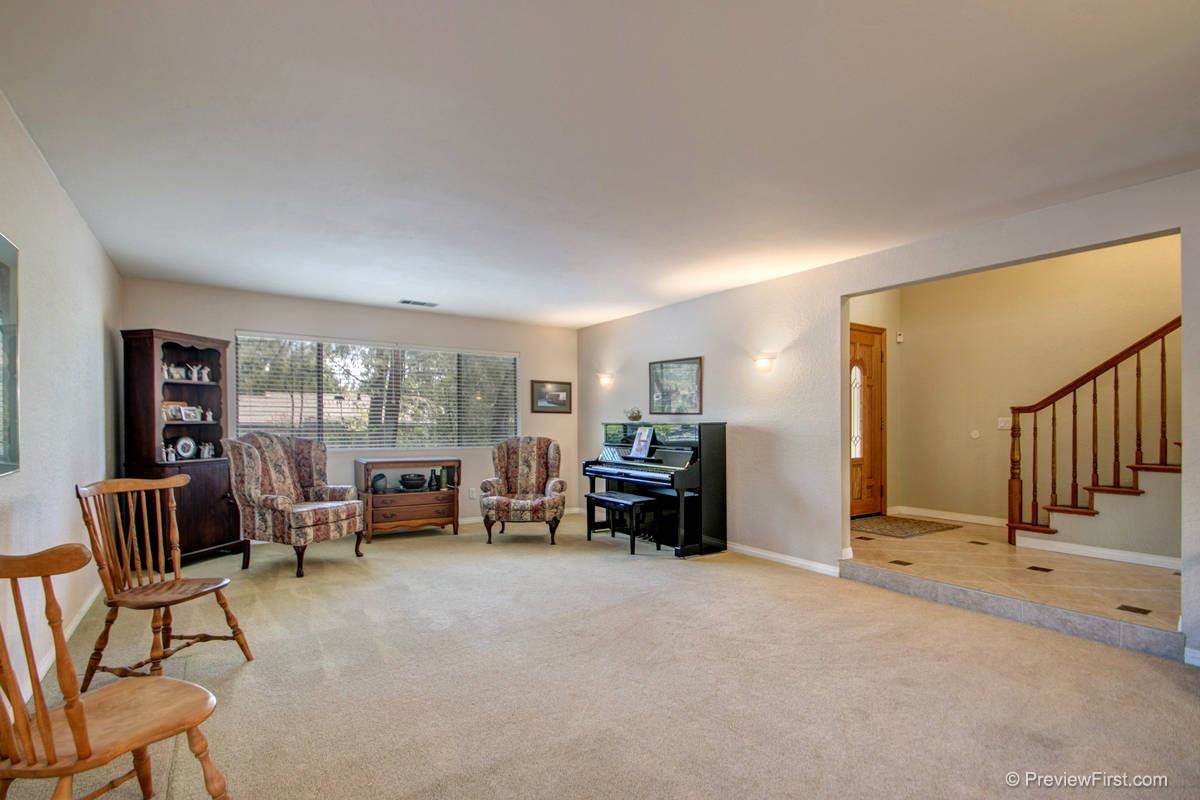 16516 Wilderness Road Poway, CA 92064 - Photo 4 of 25