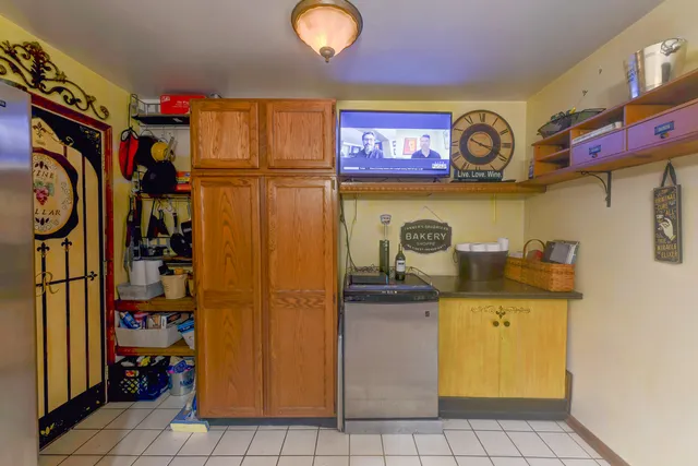 a view of a storage & utility room