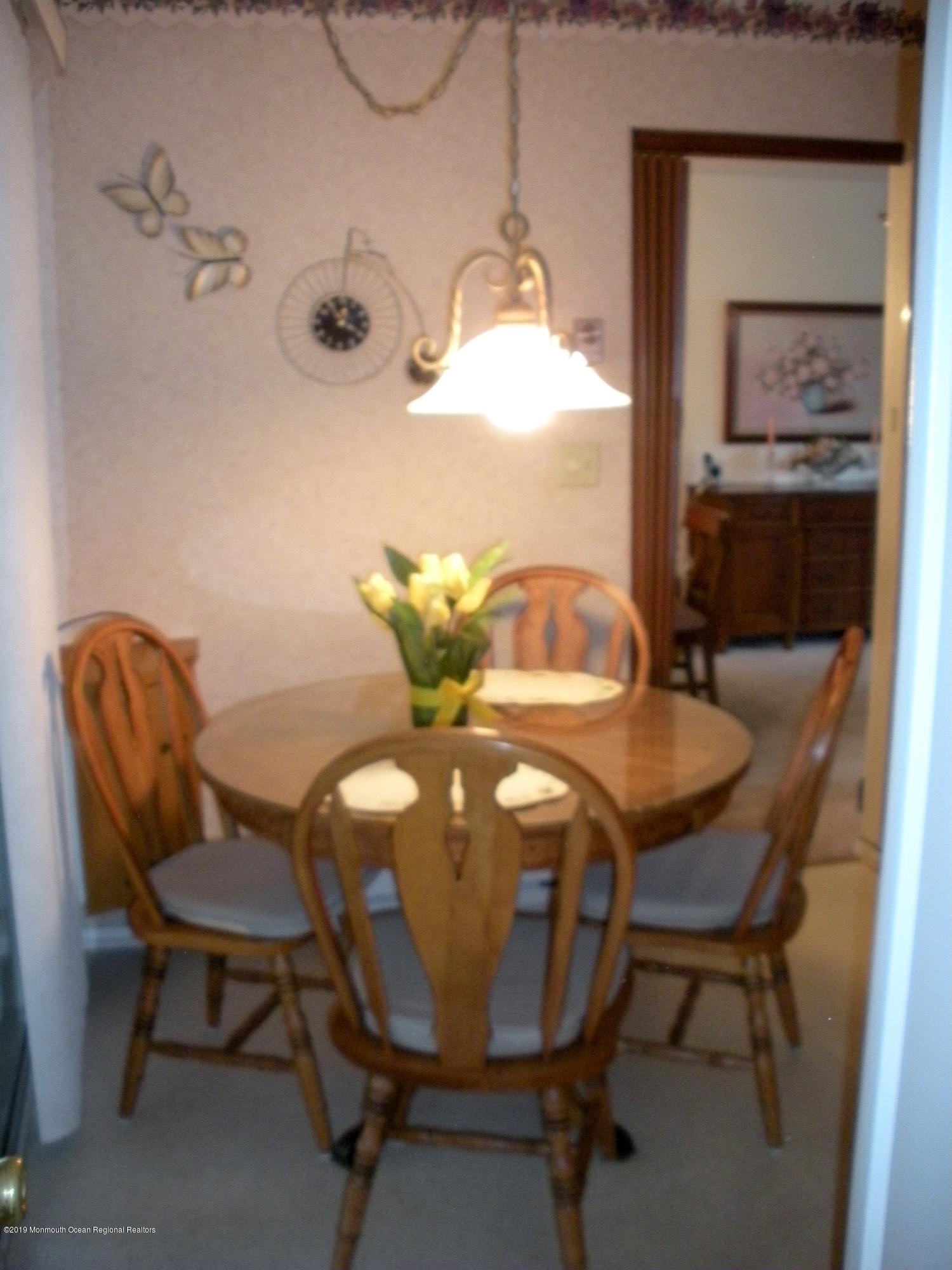 11 Berkshire Road, Unit 64 Whiting, NJ 08759 - Photo 7 of 18 DSCN0379