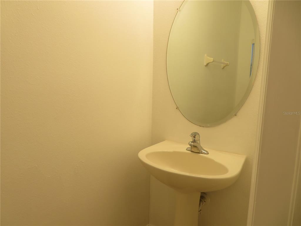 5867 Strada Capri Way Orlando, FL 32835 - Photo 18 of 22