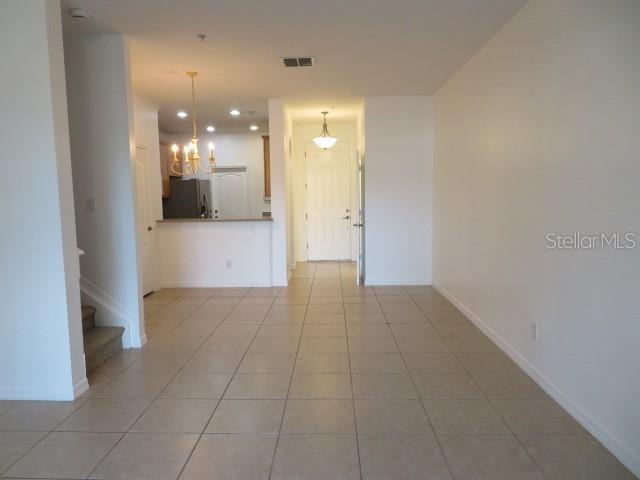 5867 Strada Capri Way Orlando, FL 32835 - Photo 4 of 22