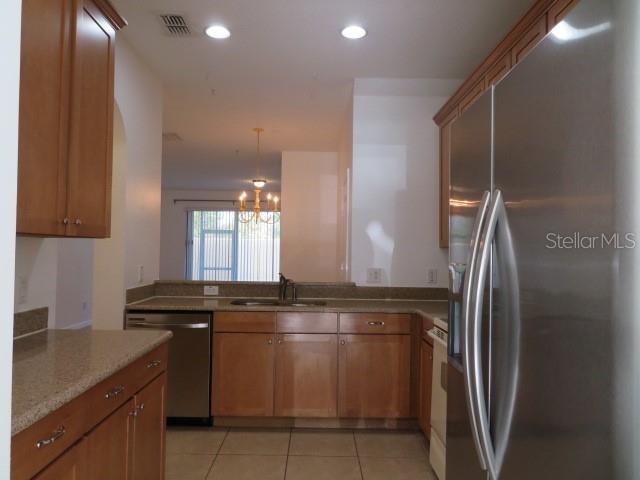 5867 Strada Capri Way Orlando, FL 32835 - Photo 8 of 22