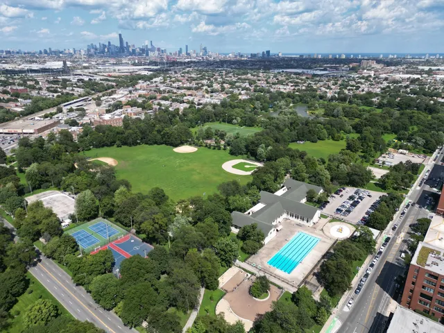 a black and white photo of a living room