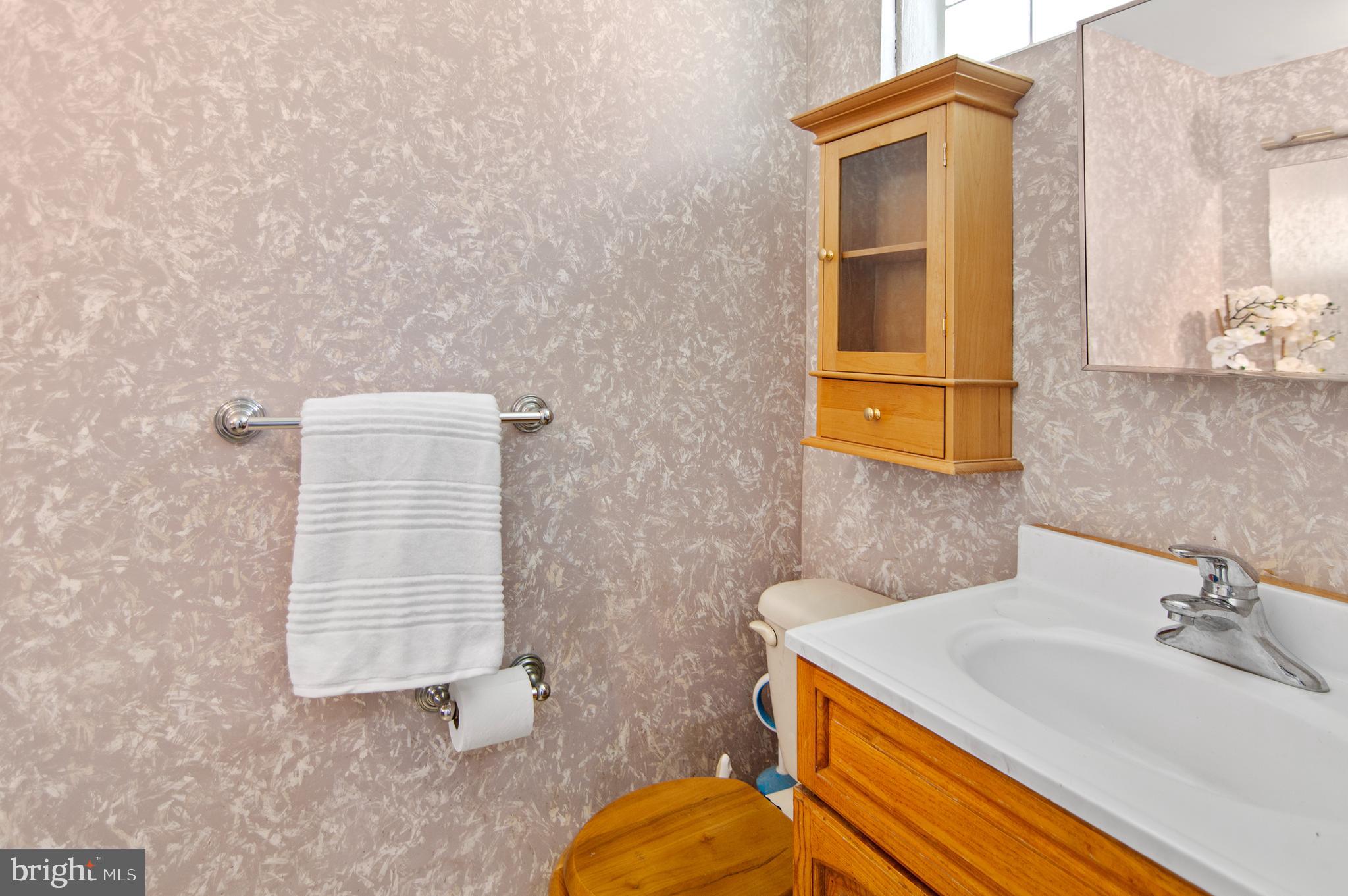 6720 Chokeberry Road Baltimore, MD 21209 - Photo 20 of 25 Gallery Image 20