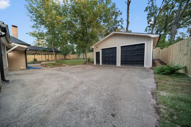 a view of house with an outdoor space