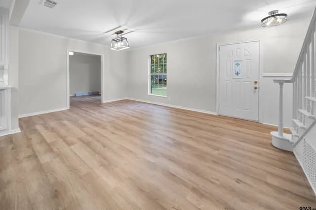 a view of entryway and hall