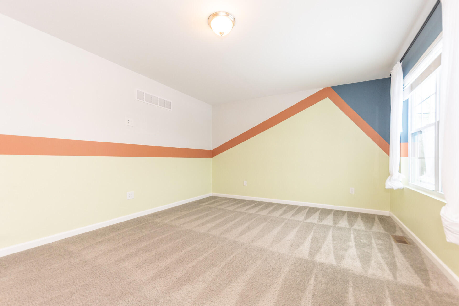 6035 Ravine Court Ypsilanti, MI 48197 - Photo 32 of 48 MLS29_Loft_Flex