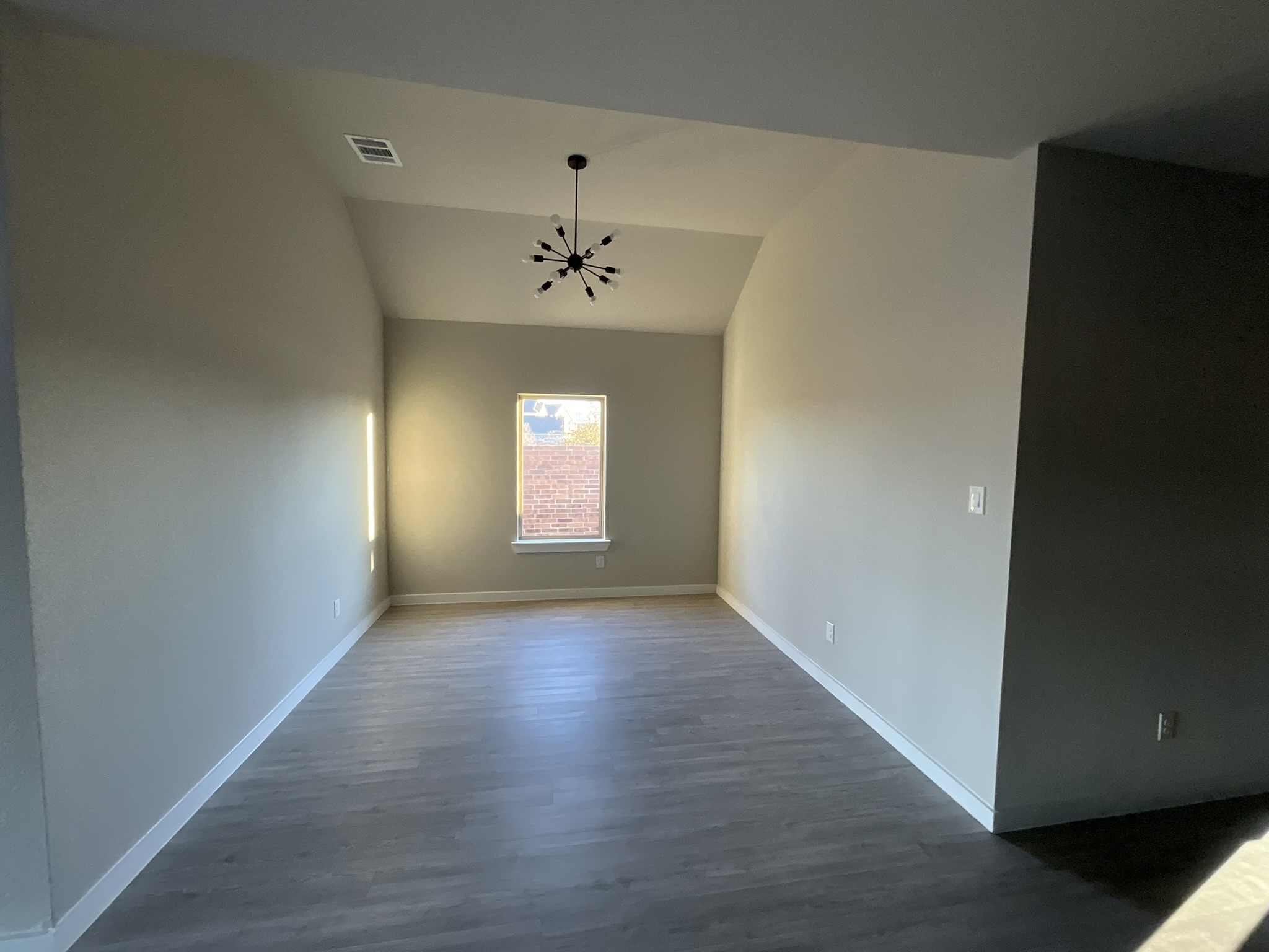 5727 Daylight Cove Fulshear, TX 77441 - Photo 7 of 13