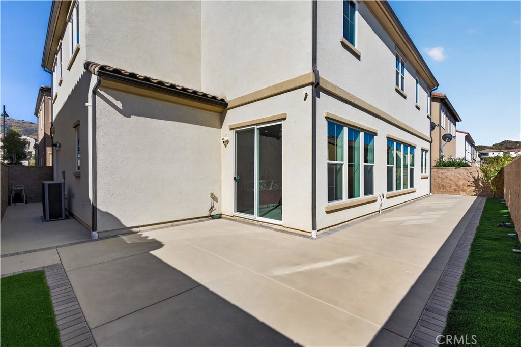 20656 West Chestnut Circle Porter Ranch, CA 91326 - Photo 26 of 31