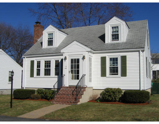 19 Jensen Road Watertown, MA 02472 - Photo 1 of 18 Gallery Image 1