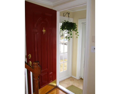 19 Jensen Road Watertown, MA 02472 - Photo 12 of 18 Gallery Image 12