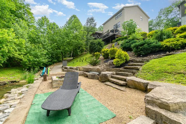 $674,900 | 1753 East Cove Circle, Lawrenceburg, IN 47025