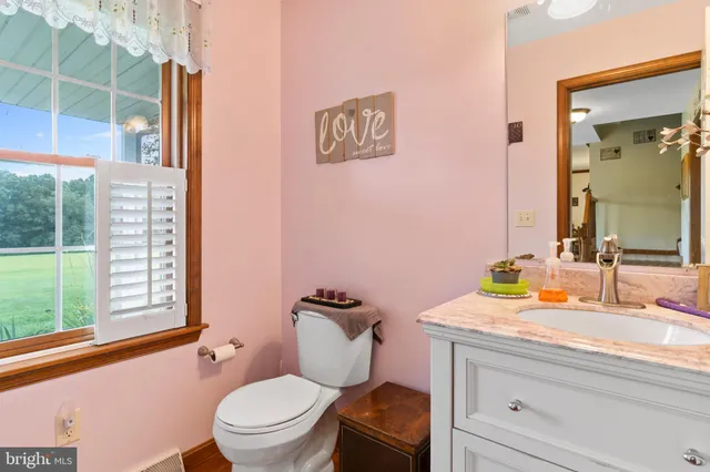 $2,150,000 | 392 Peach Glen Road, Gardners, PA 17324