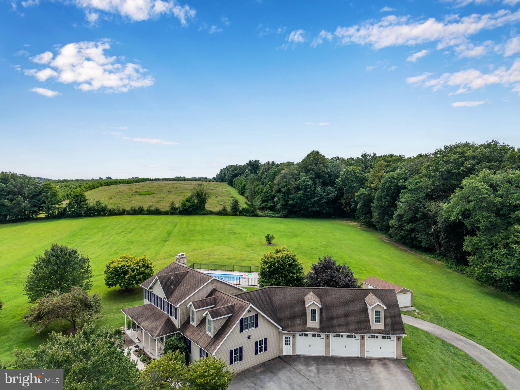 392 Peach Glen Road Gardners, PA 17324 - Photo 6 of 72