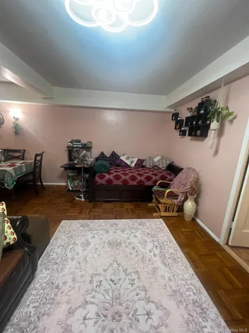 $280,000 | 1450 Parkchester Road, Unit 3H | Parkchester