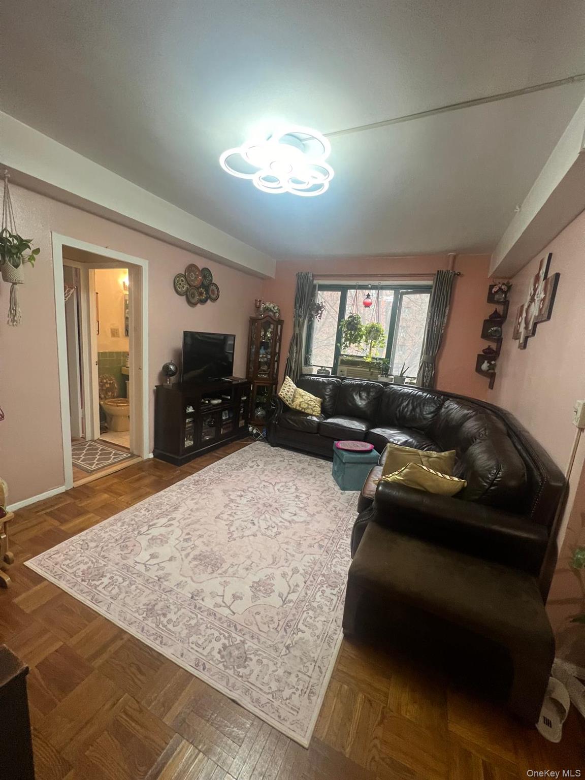 1450 Parkchester Road, Unit 3H Bronx, NY 10462 - Photo 7 of 8 View of living room