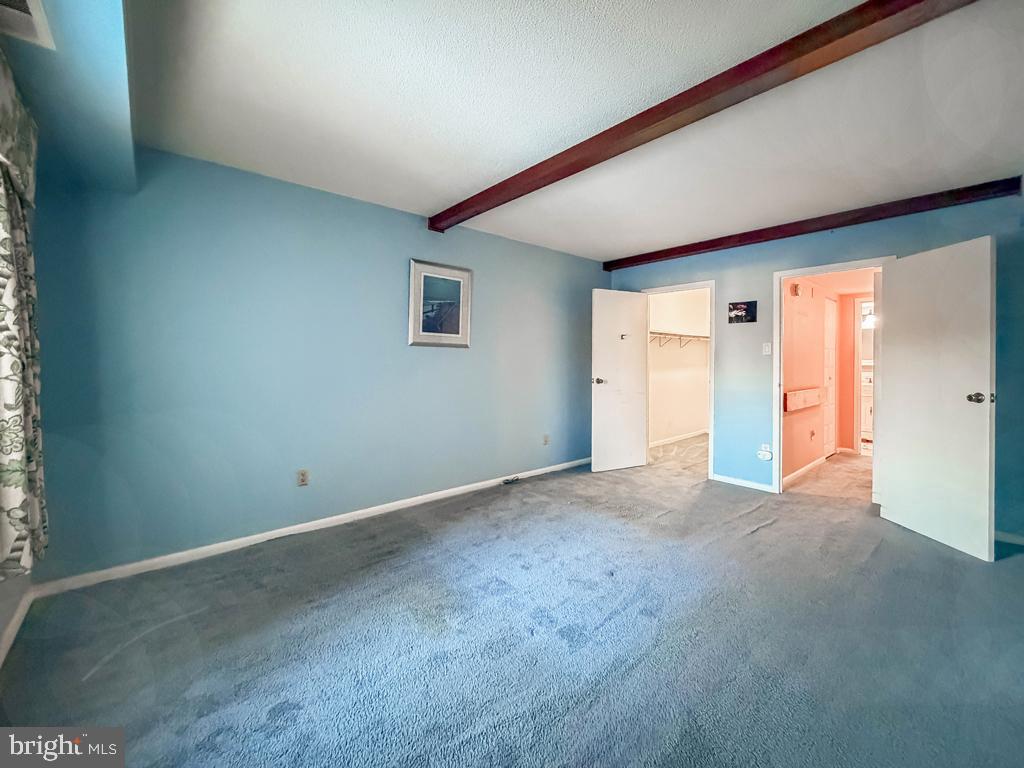 6105 Delaire Landing Road, Unit 105 Philadelphia, PA 19114 - Photo 22 of 39