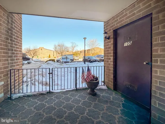 $215,000 | 6105 Delaire Landing Road, Unit 105, Philadelphia, PA 19114