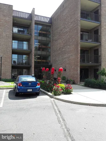 $215,000 | 6105 Delaire Landing Road, Unit 105, Philadelphia, PA 19114