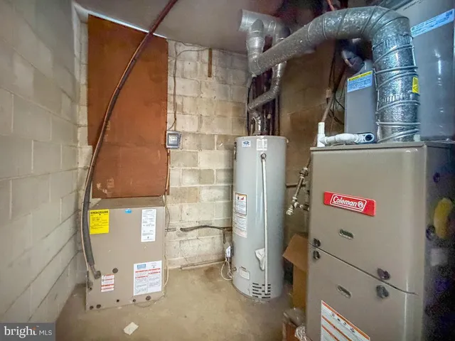 $215,000 | 6105 Delaire Landing Road, Unit 105, Philadelphia, PA 19114