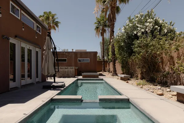 $950,000 | 52883 Eisenhower Drive, La Quinta, CA 92253