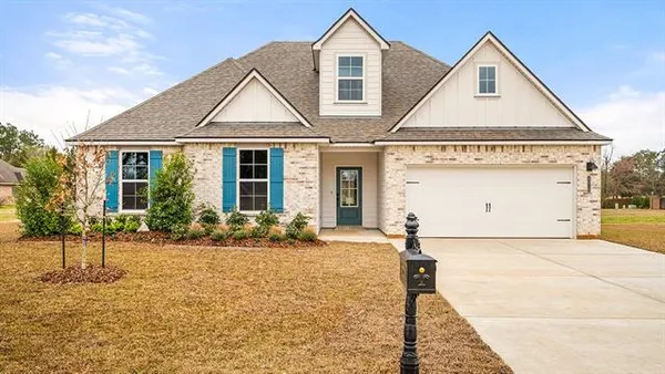 $410,900 | 4016 Cedar Bluff Drive, Woodworth, LA 71485