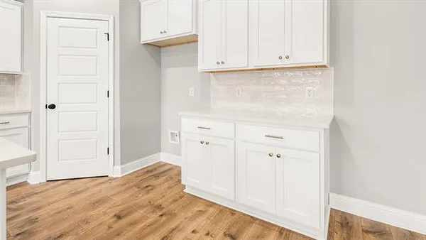 $410,900 | 4016 Cedar Bluff Drive, Woodworth, LA 71485