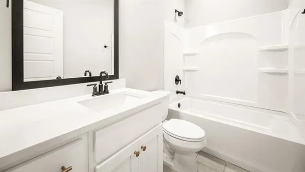 $410,900 | 4016 Cedar Bluff Drive, Woodworth, LA 71485