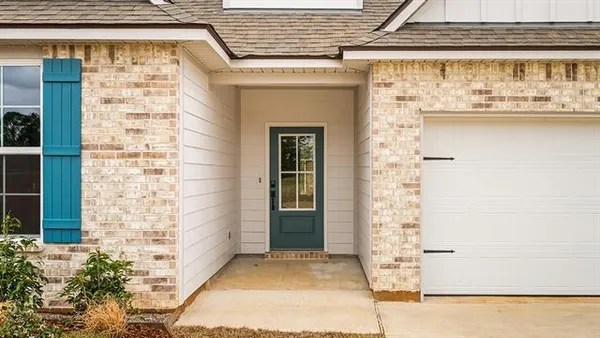 $410,900 | 4016 Cedar Bluff Drive, Woodworth, LA 71485