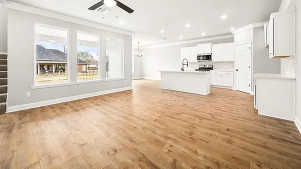 $410,900 | 4016 Cedar Bluff Drive, Woodworth, LA 71485