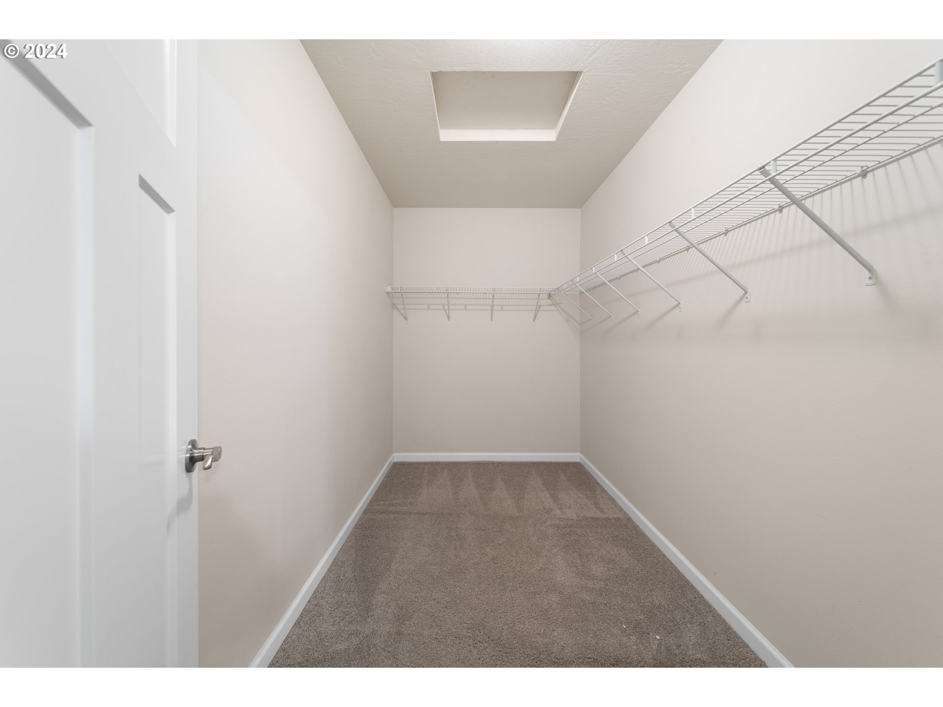 470 Providence Drive Reedsport, OR 97467 - Photo 19 of 41 a view of an empty room