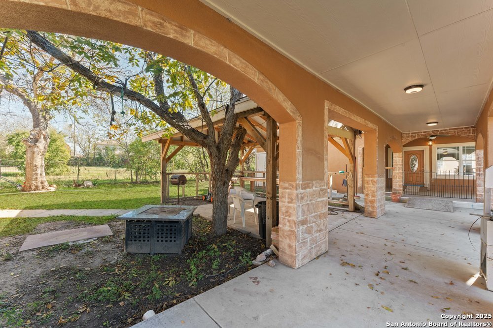 2930 Shane Road San Antonio, TX 78223 - Photo 34 of 75