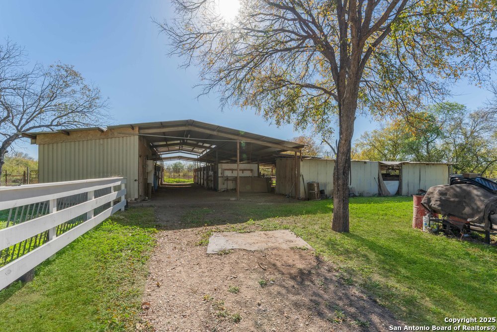 2930 Shane Road San Antonio, TX 78223 - Photo 52 of 75