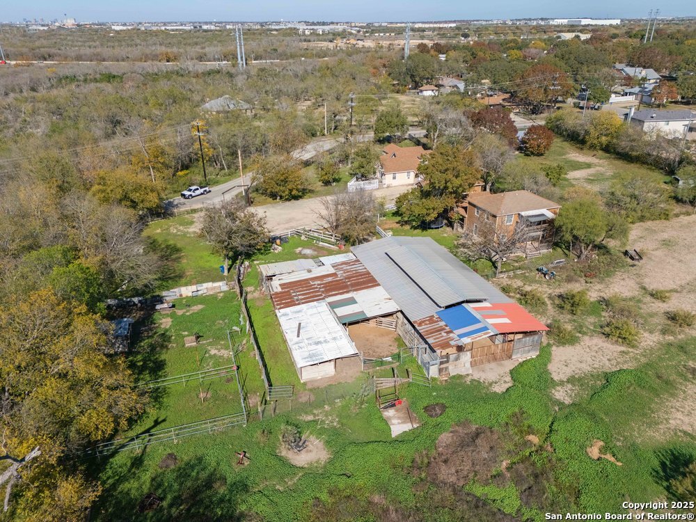 2930 Shane Road San Antonio, TX 78223 - Photo 72 of 75 an aerial view of residential houses with outdoor space and river