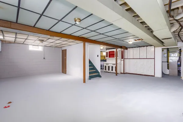 $1,400 | 11156 Outer Drive East, Detroit, MI 48224